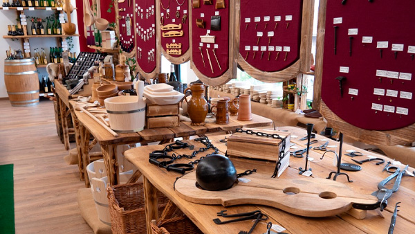 Das Ladengeschäft unseres Mittelalter- und Wikinger Shops