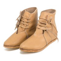 Half-Boots laced with nailed sole  natural brown 38