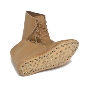 Half-Boots laced with nailed sole natural brown 43