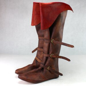 Bucket boots brown with nailed sole 40