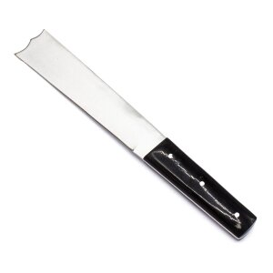 Serving knife made of stainless steel from crusader bible 1250 horn handle