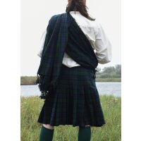 Tartan, 8 Yard Kilt with Black Watch Tartan