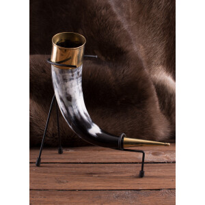 Drinking horn with brass details and stand