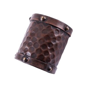 Small leather arm guard without decorative fittings