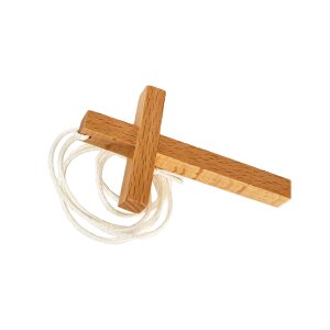 Chaîne avec pendentif croix en bois