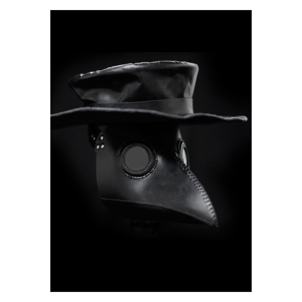 Plague doctor set - mask and hat made of leather