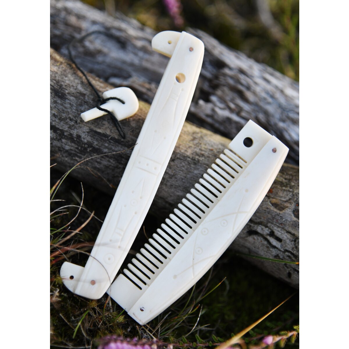 Medieval bone comb with case, 12 cm