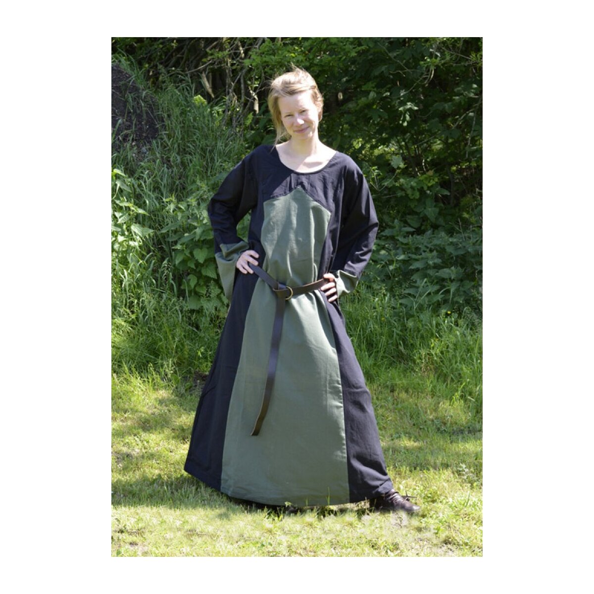 Larp dress Aurora black / green size XXXL