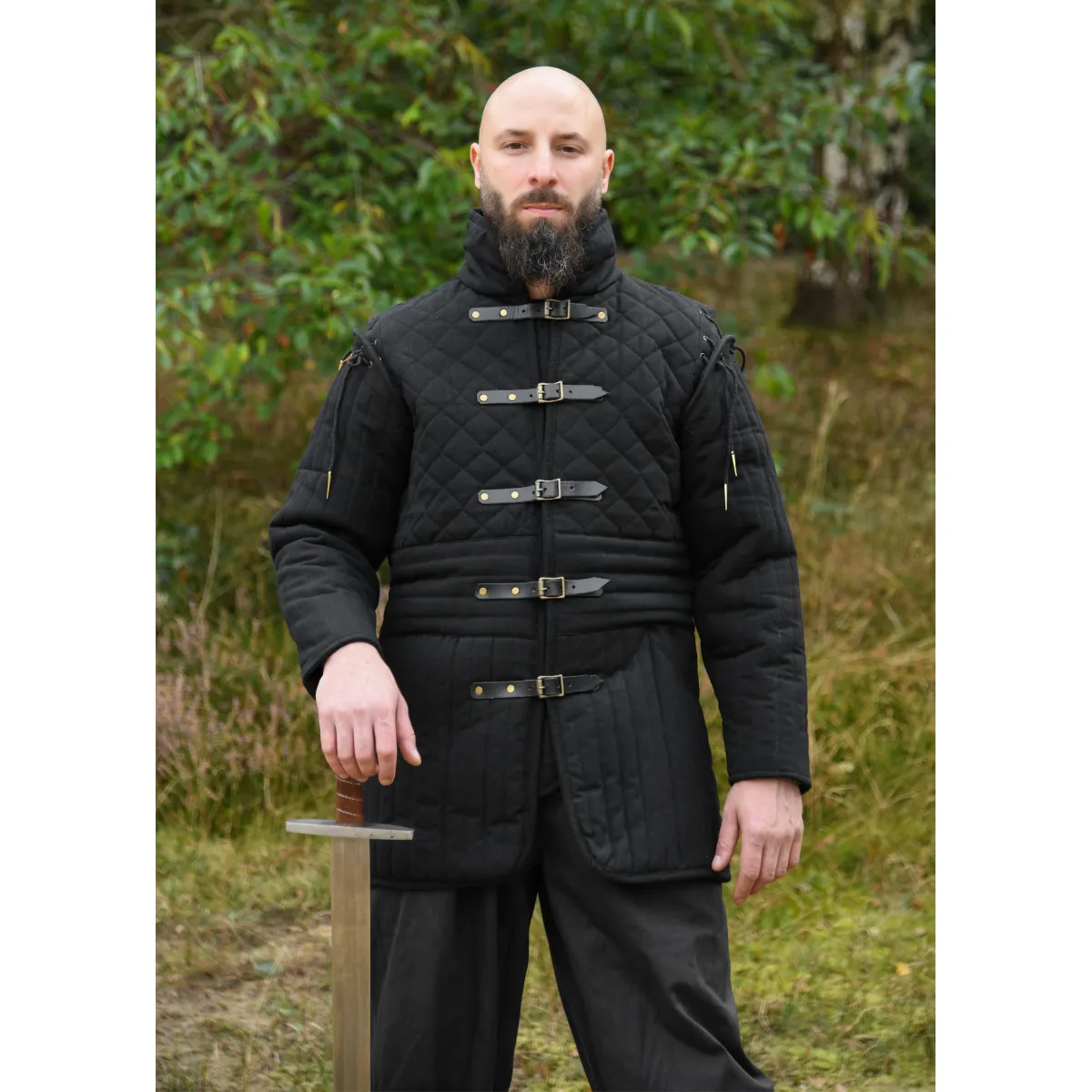 schwarzer Gambeson