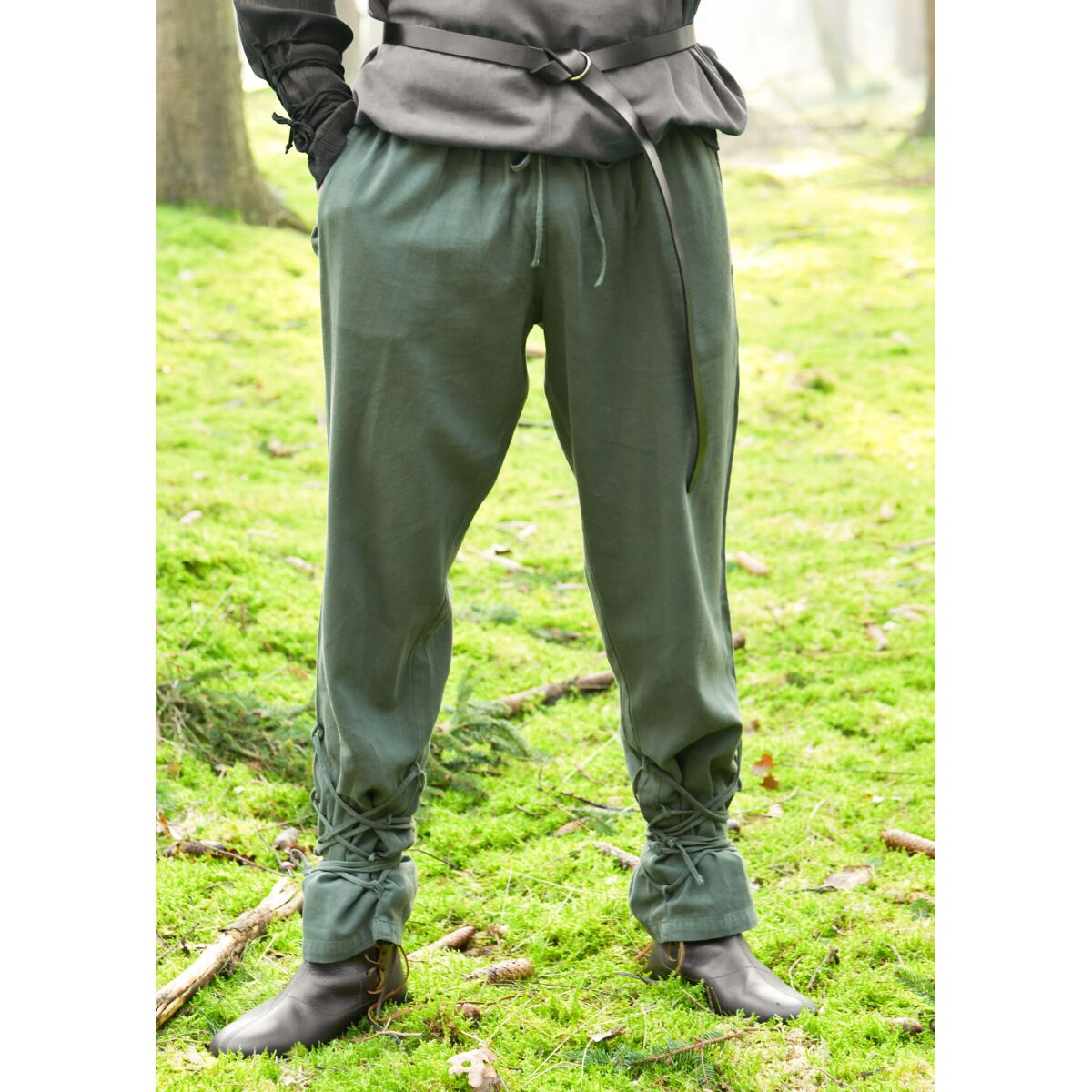 Mittelalter Hose olivgrün Schn&uuml box