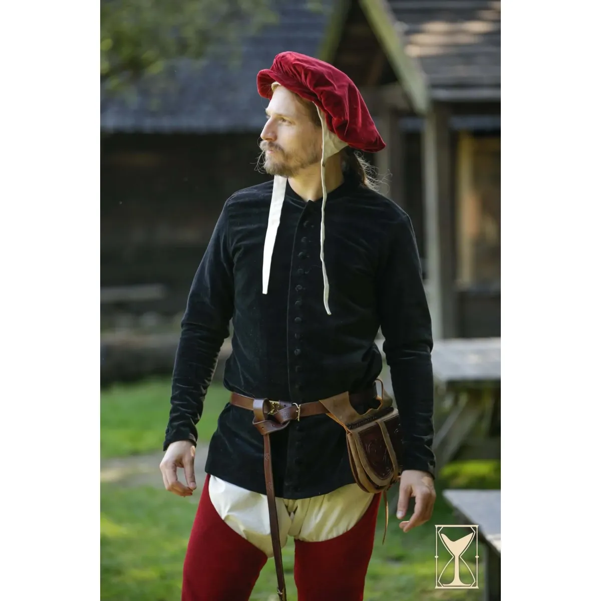 Cotehardie Bonifacio – figurbetont box