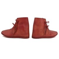 Half boots laced with hobnailed soles korduan red size 39