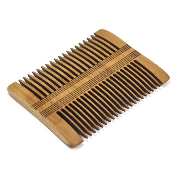 early / high medieval wooden comb 11.-12. century replica Gotland