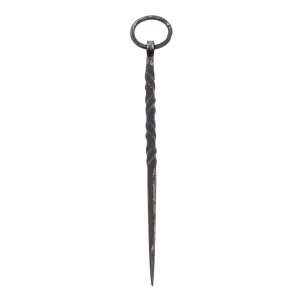 Ringn&aring;l garb needle or ring needle made of iron