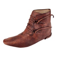 turn sewn or reversed sewn medieval shoes or half boots vegetal brown 