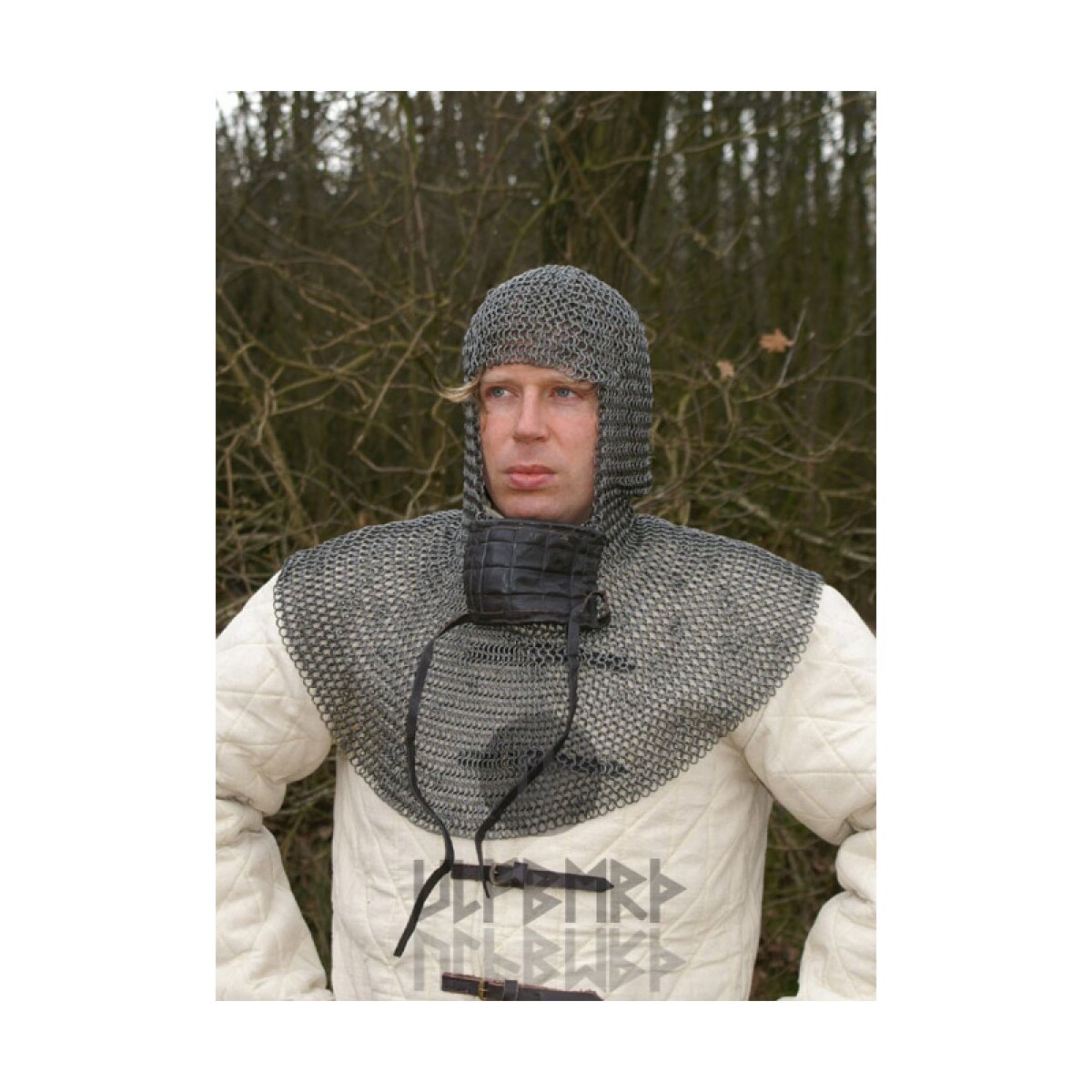 Chainmail coif with square faceplate, unriveted round...