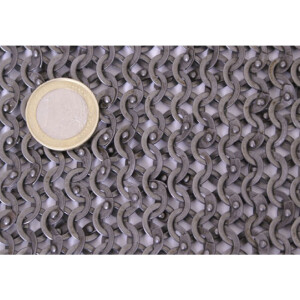 1 pair of chainmail voiders, riveted and punched flat rings, round rivets, &Oslash; 8 mm, 1.8 mm wide, steel