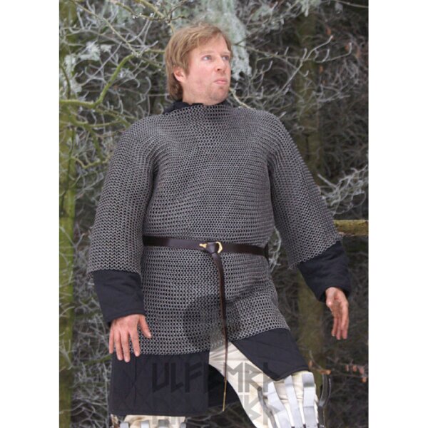 Chainmail shirt Haubergeon, flat ring mixed with wedge rivets, &Oslash; 8mm, 1,8mm wide, steel L