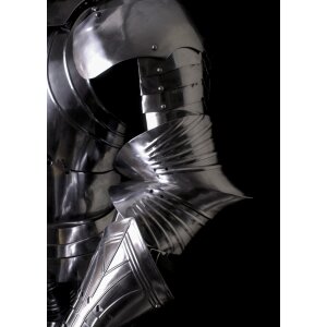 Gothic Armor, full plate armour set